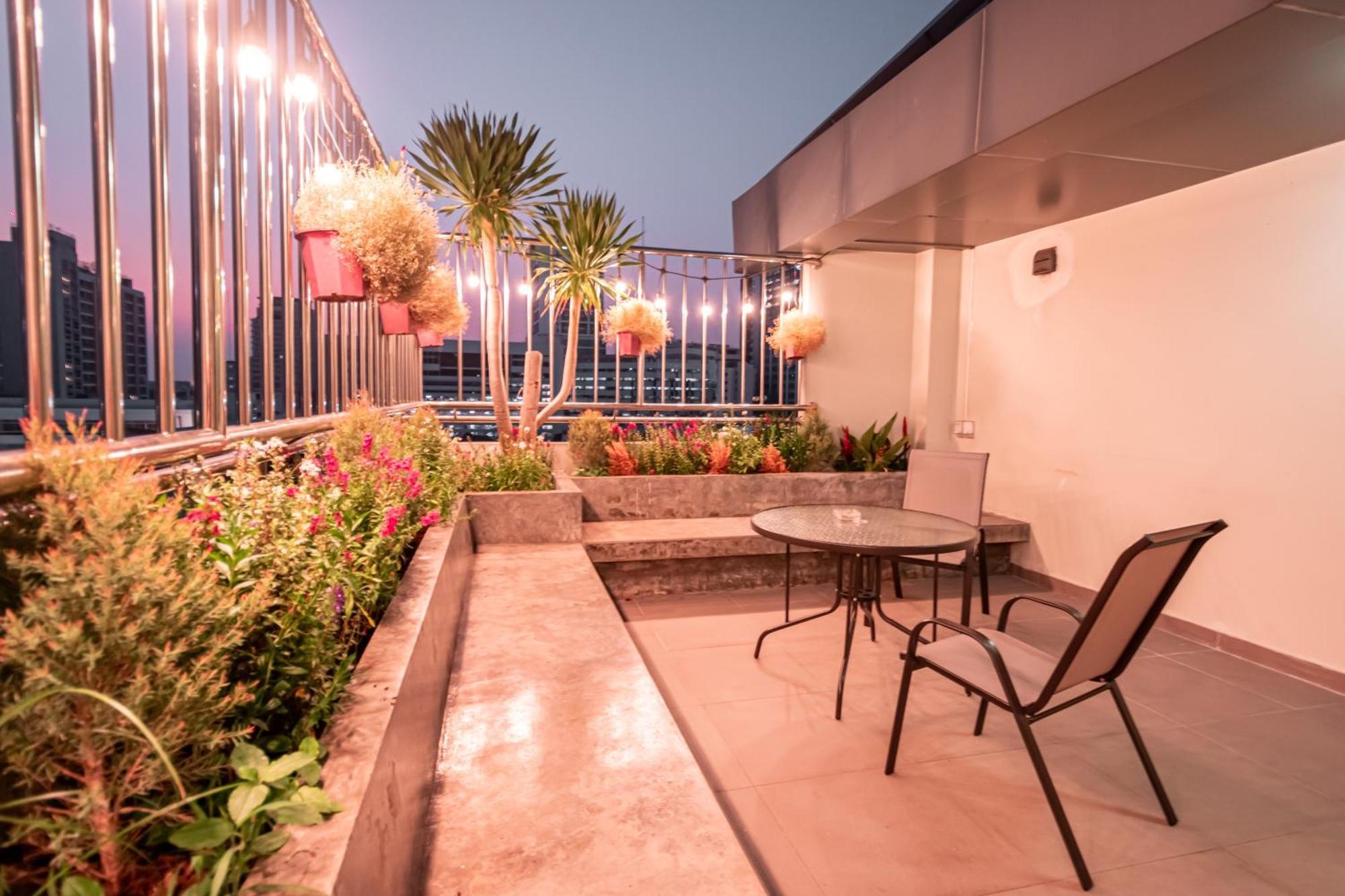 The Victory View (Adults Only) Hotel Banguecoque Exterior foto